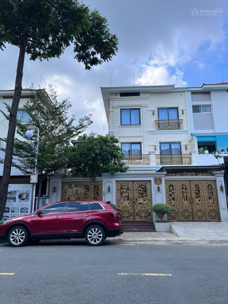 Bán Biệt Thự Song Lập Mỹ Hoàng MT đường Phạm Thái Bường - PMH - Quận 7. GIÁ BÁN: 80 Tỷ - DT: 210m2 Bán Biệt Thự Song Lập Mỹ Hoàng MT đường Phạm Thái Bường - PMH - Quận 7. GIÁ BÁN: 80 Tỷ - DT: 210m2