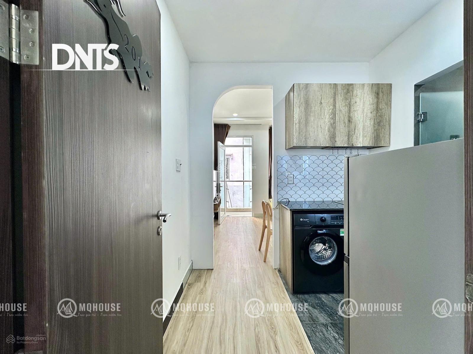 Căn hộ 1pn bancony máy giặt riêng gần Chợ Tân Định, Cv Lê Văn Tám Q1