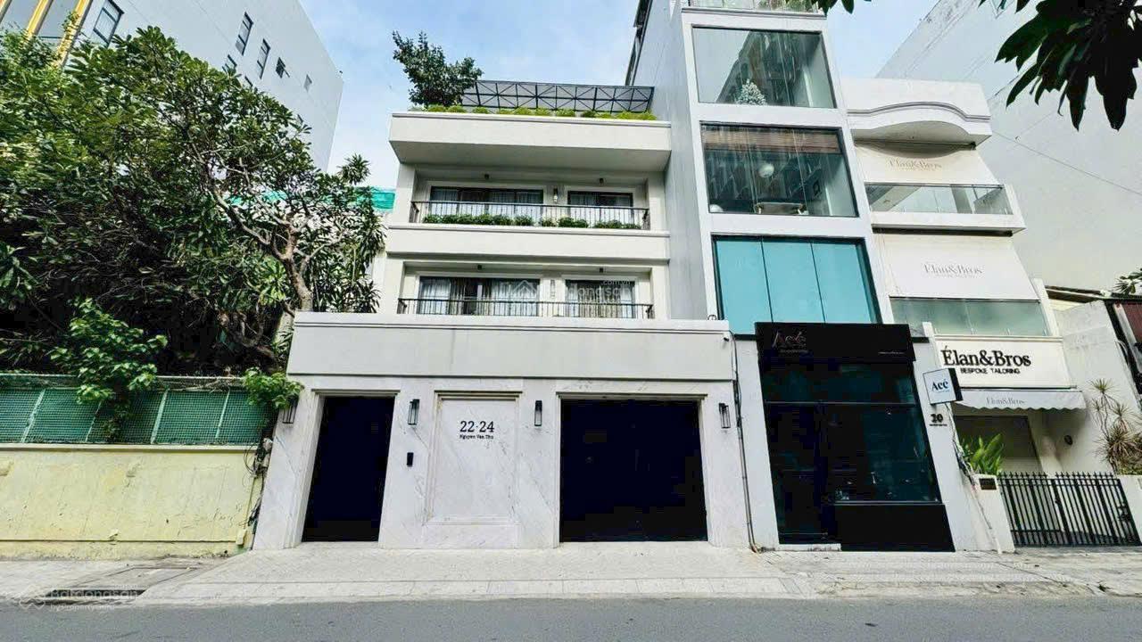 Bán nhà góc 2 mặt tiền Phan Đăng Lưu 8.5x27m - GPXD: hầm 7 lầu - HĐT: 150 tr/tháng - giá: 48 tỷ Bán nhà góc 2 mặt tiền Phan Đăng Lưu 8.5x27m - GPXD: hầm 7 lầu - HĐT: 150 tr/tháng - giá: 48 tỷ