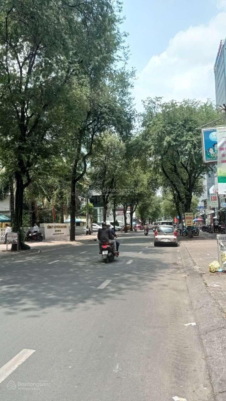 bán gấp nhà mặt tiền Đường lê văn sỹ Q phú nhuận 8x26 DTCN 180m2 CTXD hầm 6 tầng giá 55 tỷ