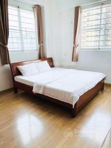 Cho thuê CH 2PN, 2WC, 80m2 tại Bến Vân Đồn, Q4, HCM, giá ưu đãi 13,5 triệu nhà đẹp giá tốt full nt