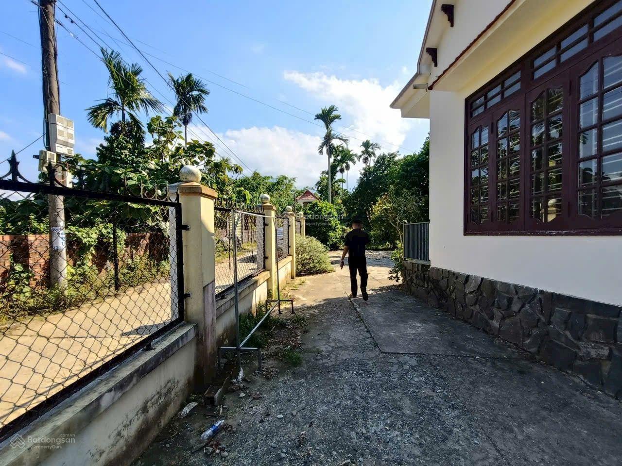 Bán biệt thự nhà vườn Hòa Ninh, gần Nam Kỳ Khởi Nghĩa chỉ 200m, 1300m2 có 300m2 đất ở