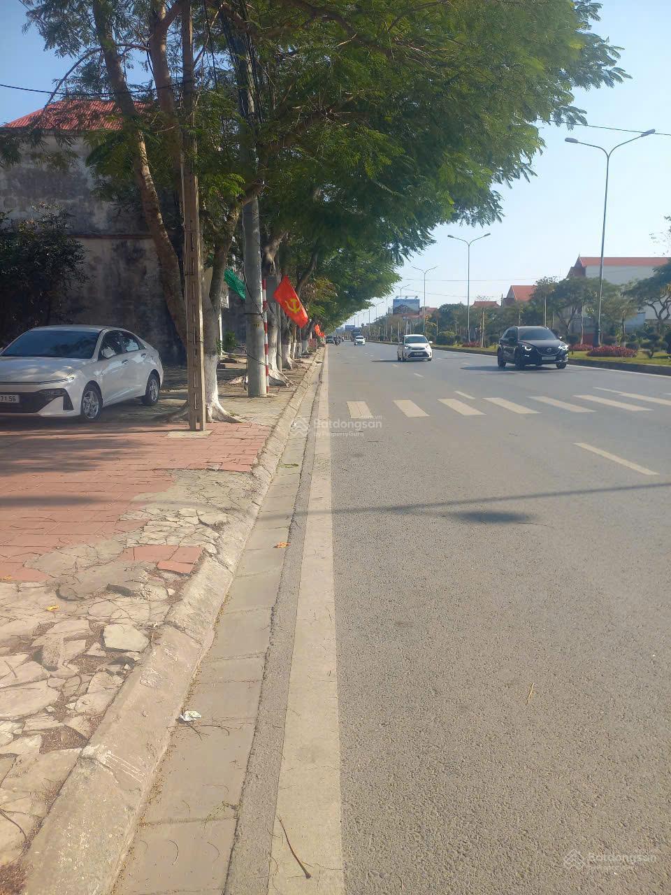 CC bán mảnh đất siêu phẩm 59,4m2, mặt đường 353 Phạm Văn Đồng CC bán mảnh đất siêu phẩm 59,4m2, mặt đường 353 Phạm Văn Đồng