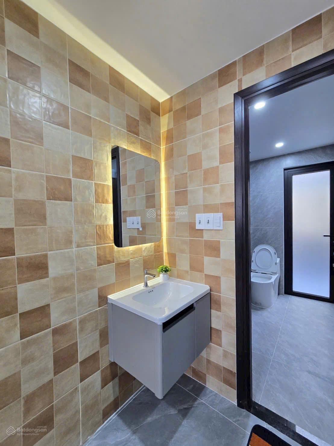 NHÀ GẦN CỔNG 11, PHƯỜNG PHƯỚC TÂN  TẶNG NỘI THẤT MỚI 80 TRIỆU. sổ riêng thổ cư  hoàn công đầy đủ