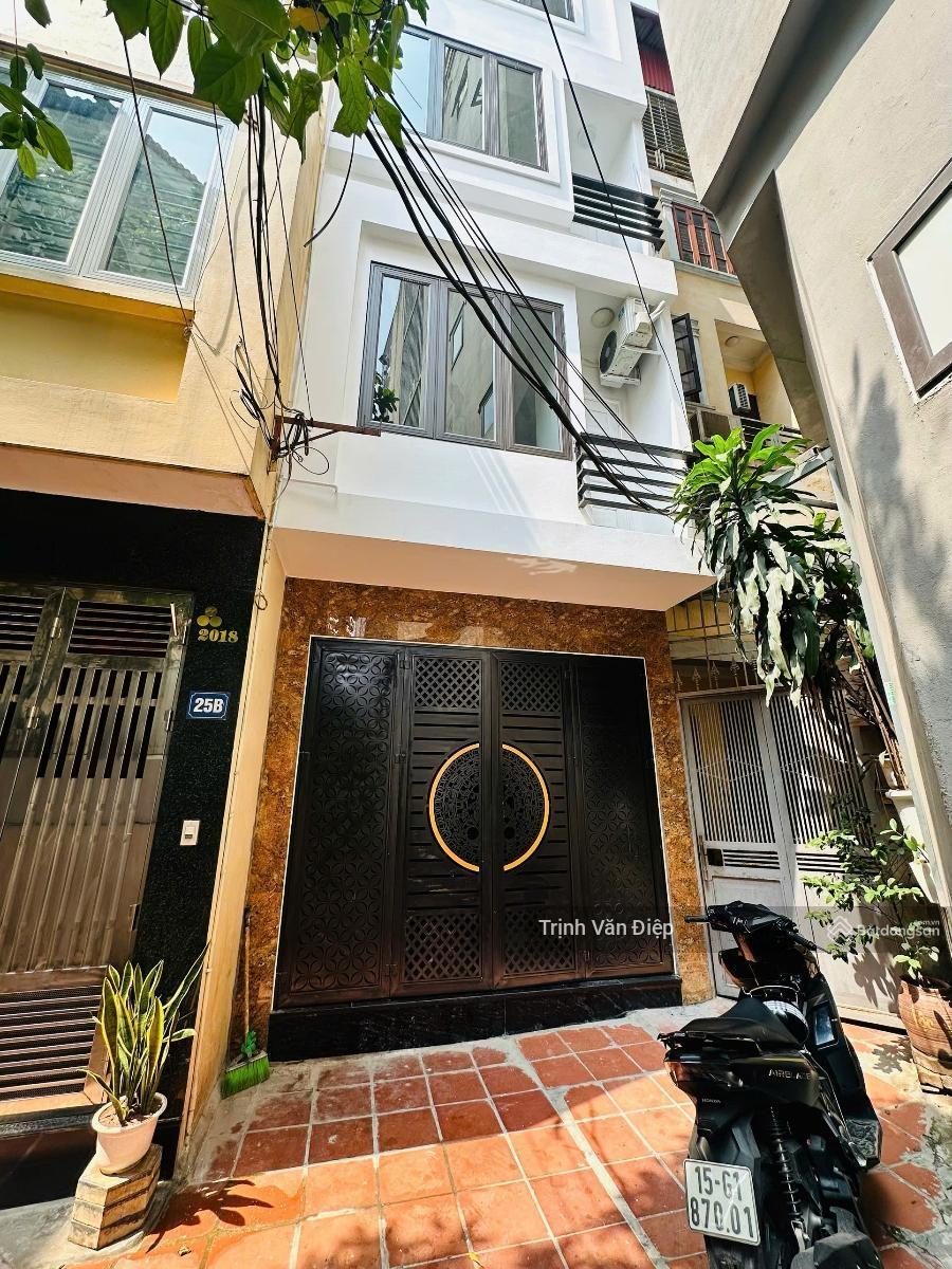 Bán Nhà Võ Chí Công Cầu Giấy 32M 5T xây mới, ngõ nông , 7.9 tỷ Bán Nhà Võ Chí Công Cầu Giấy 32M 5T xây mới, ngõ nông , 7.9 tỷ