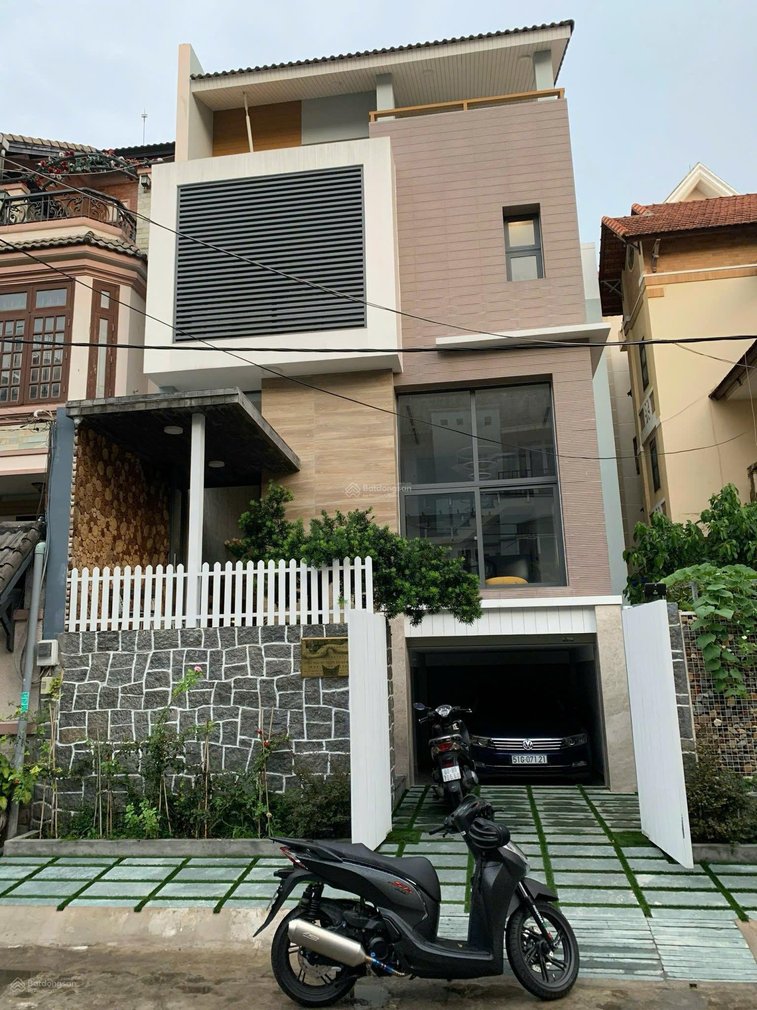 Bán nhà ven sông Sài Gòn An Khánh, Thủ Đức DT: 8x15m công nhận: 101,2m2