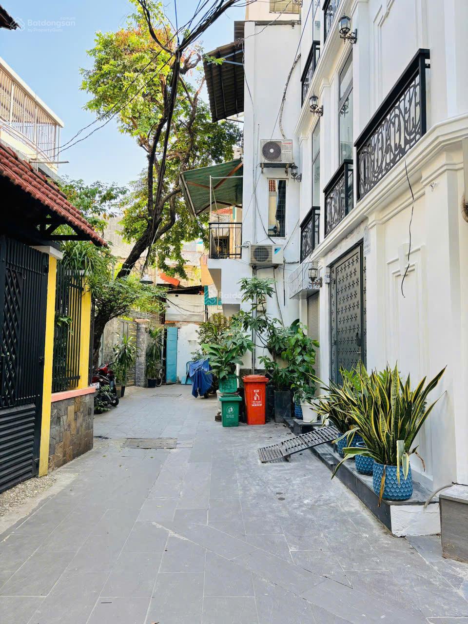 Duy nhất 1 căn - HXH Phường 5 Bình Thạnh - 30m2 CN đủ - 5 tầng đẹp. Duy nhất 1 căn - HXH Phường 5 Bình Thạnh - 30m2 CN đủ - 5 tầng đẹp.