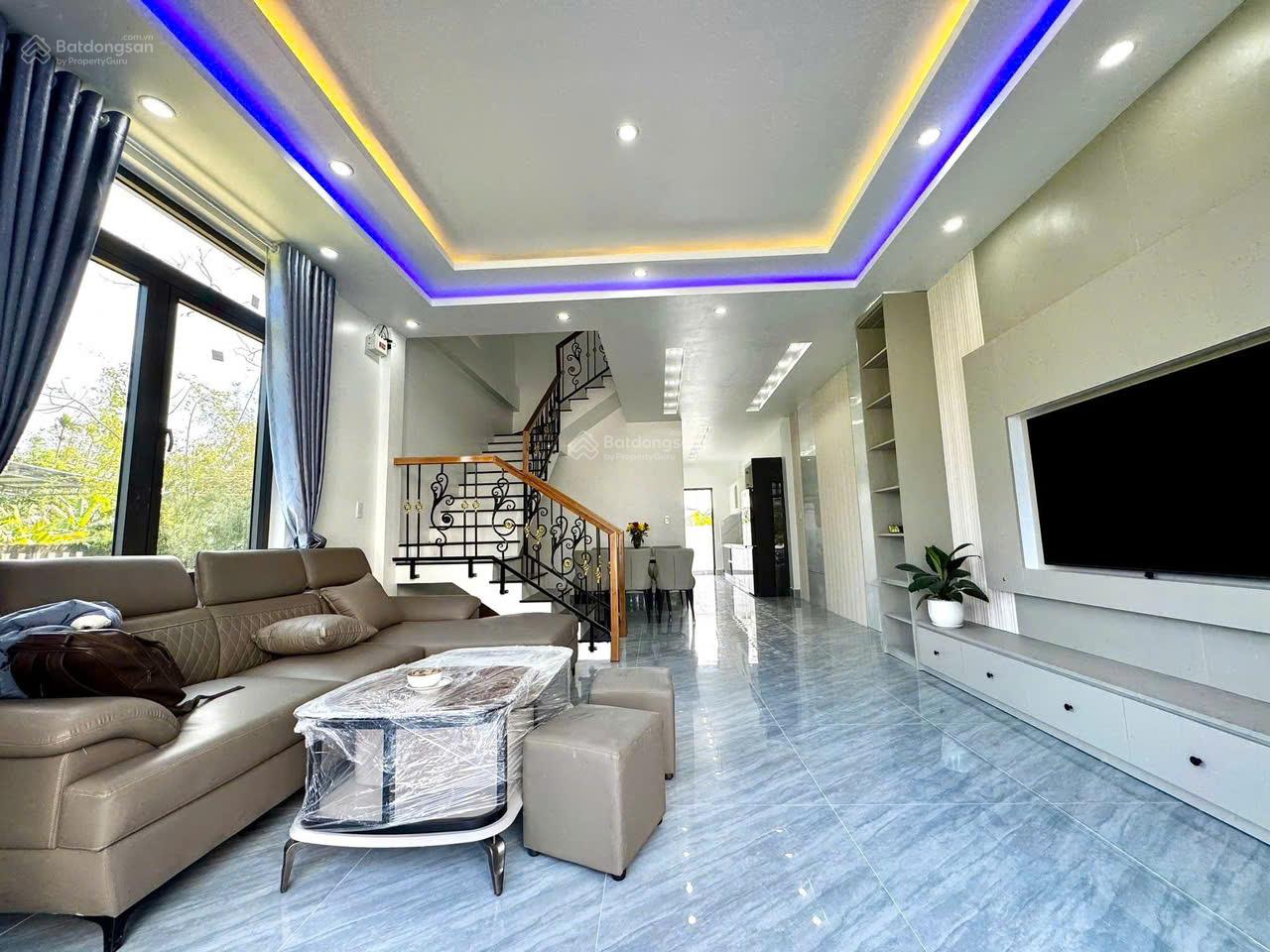 Chính chủ cần bán gấp nhà riêng giá rẻ 3 tầng-103m2 Phú Thượng Huế 4PN,4WC