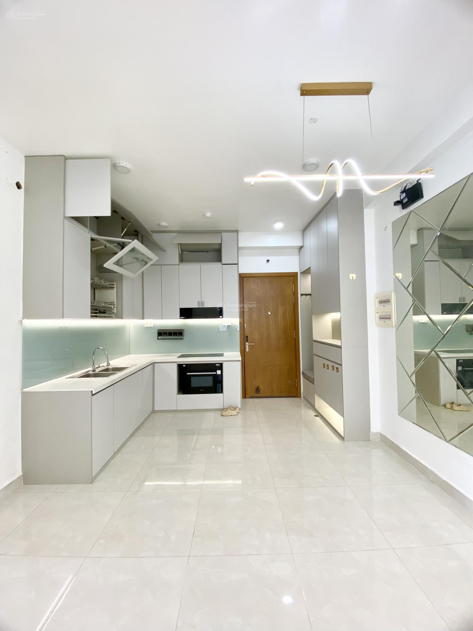 Ở ngay 3PN góc 78m2 Sài Gòn Intela, đầy đủ nội thất, nhà mới, chỉ 7tr/tháng. LH: 0903 042 ***