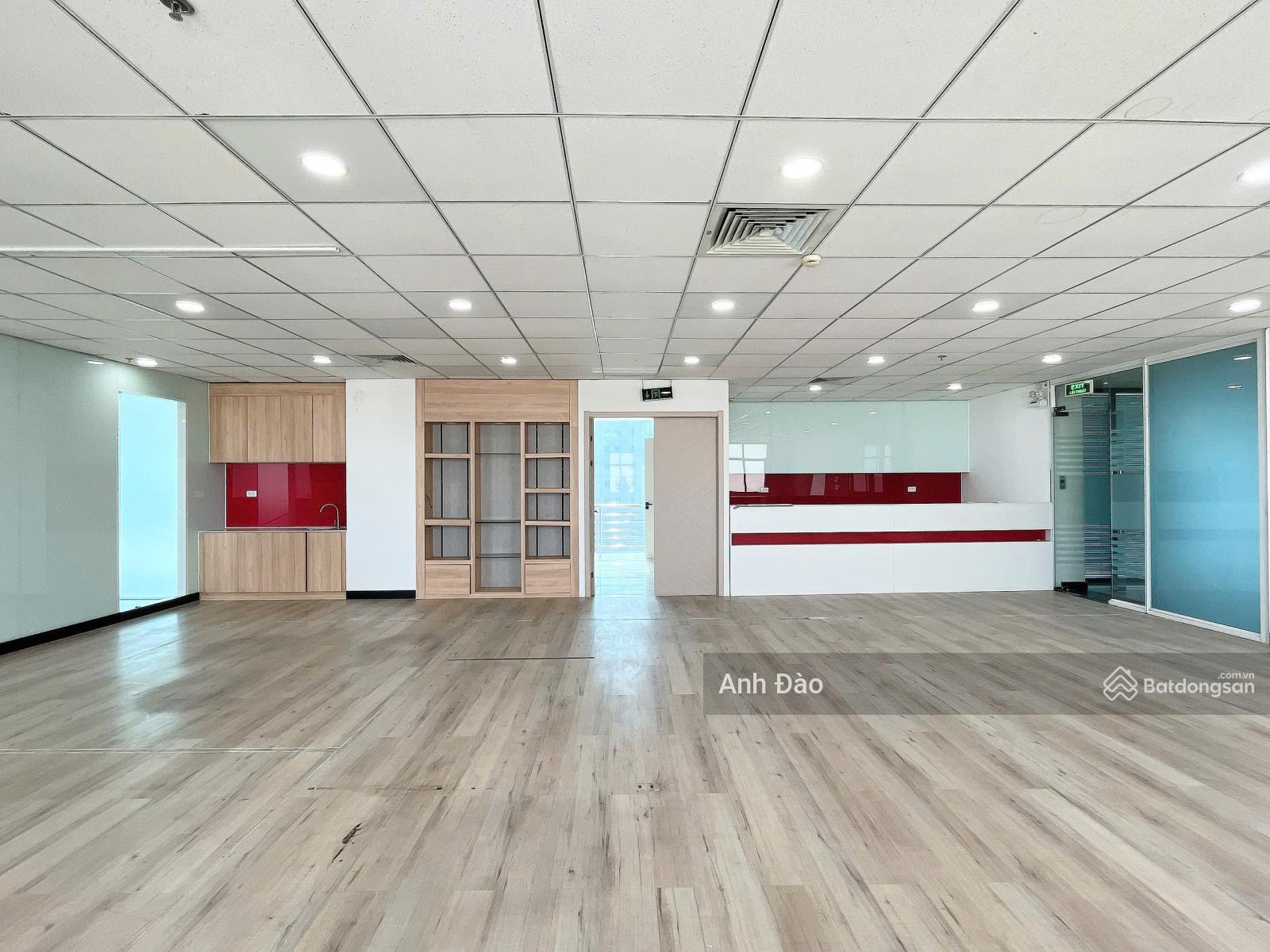 Gấp! Tòa nhà mới mặt tiền Phan Thúc Duyện quận Tần Bình Ngay sân bay Gấp! Tòa nhà mới mặt tiền Phan Thúc Duyện quận Tần Bình Ngay sân bay