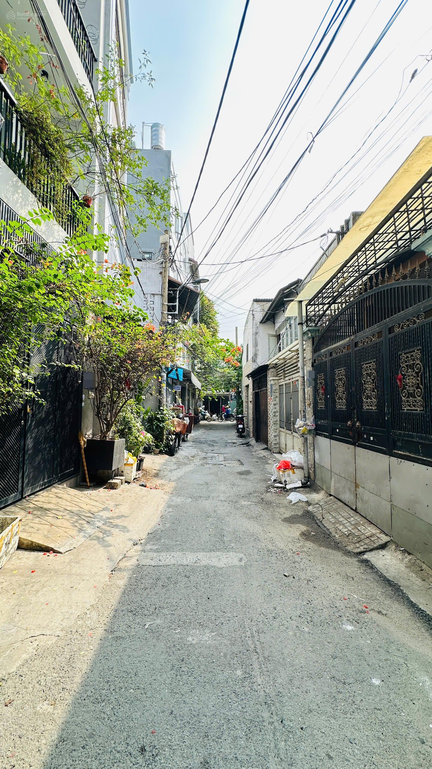 Chỉ 108tr/m2 bán nhà HXH 5m Âu Cơ - CC Thái Thị Nhạn DT: 4x18m vuông vức. Chỉ 7.8 tỷ TL