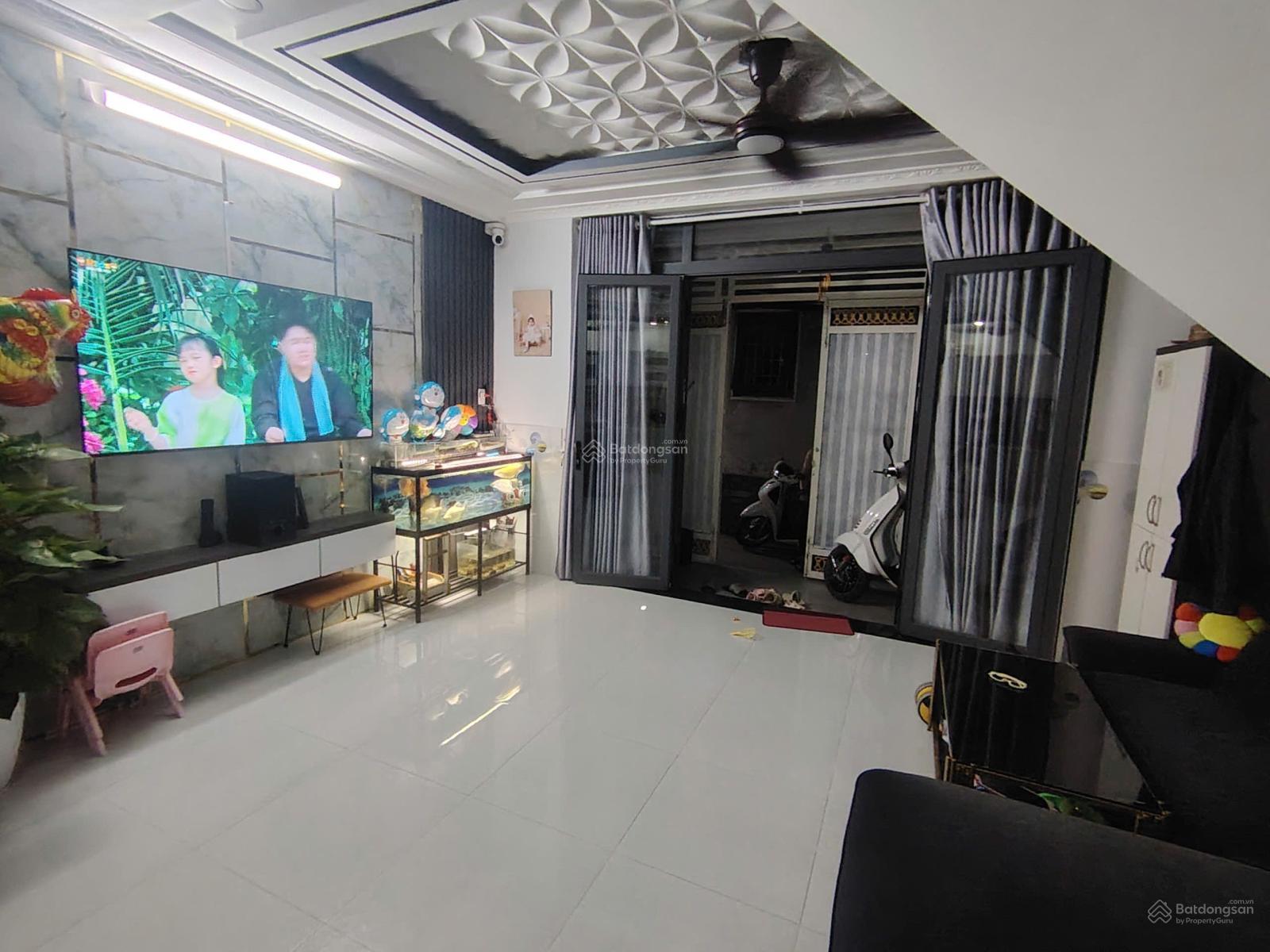 Nhà đúc 2 tầng Huỳnh Tấn Phát Nhà Bè, 5x9m, hoàn công đủ, KDC hiện hữu, giá 4.6 tỷ