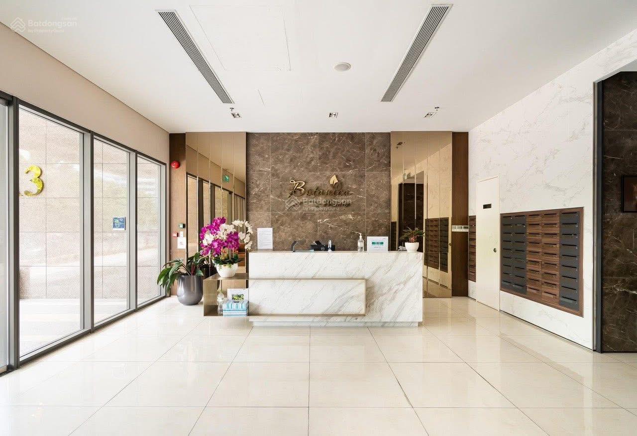 Bán căn hộ 1PN 1WC full nội thất có gác lửng gần sân bay giá 2.95 tỷ bao phí trừ lại 135 triệu 35m2