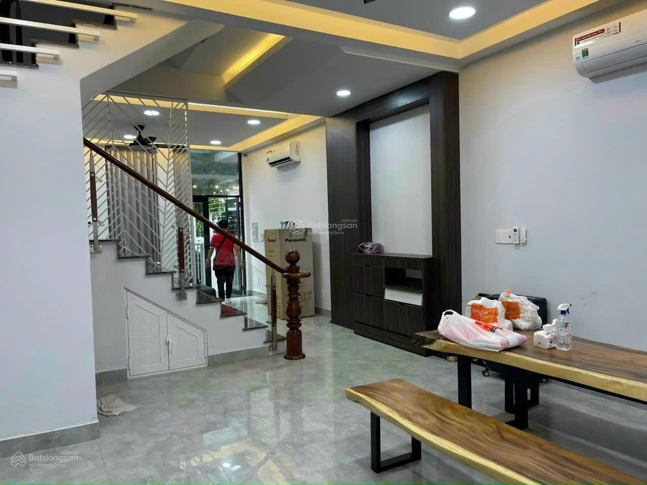 Cho thuê nhà phố nguyên căn gần Cảng Cát Lái - 4 PN Full nội thất - 16 triệu.