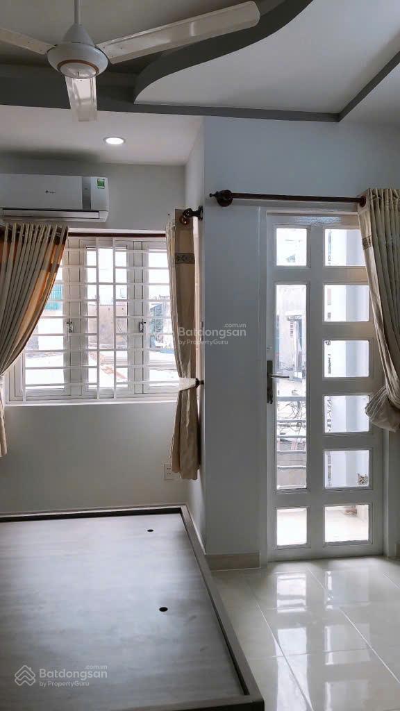 5.4 TỶ NHÀ 3 TẦNG, 4PN, 4X13.5, CHỖ ĐỂ XE OTO, NGAY CÔNG VIÊN HẺM 75/ NGUYỄN SỸ SÁCH