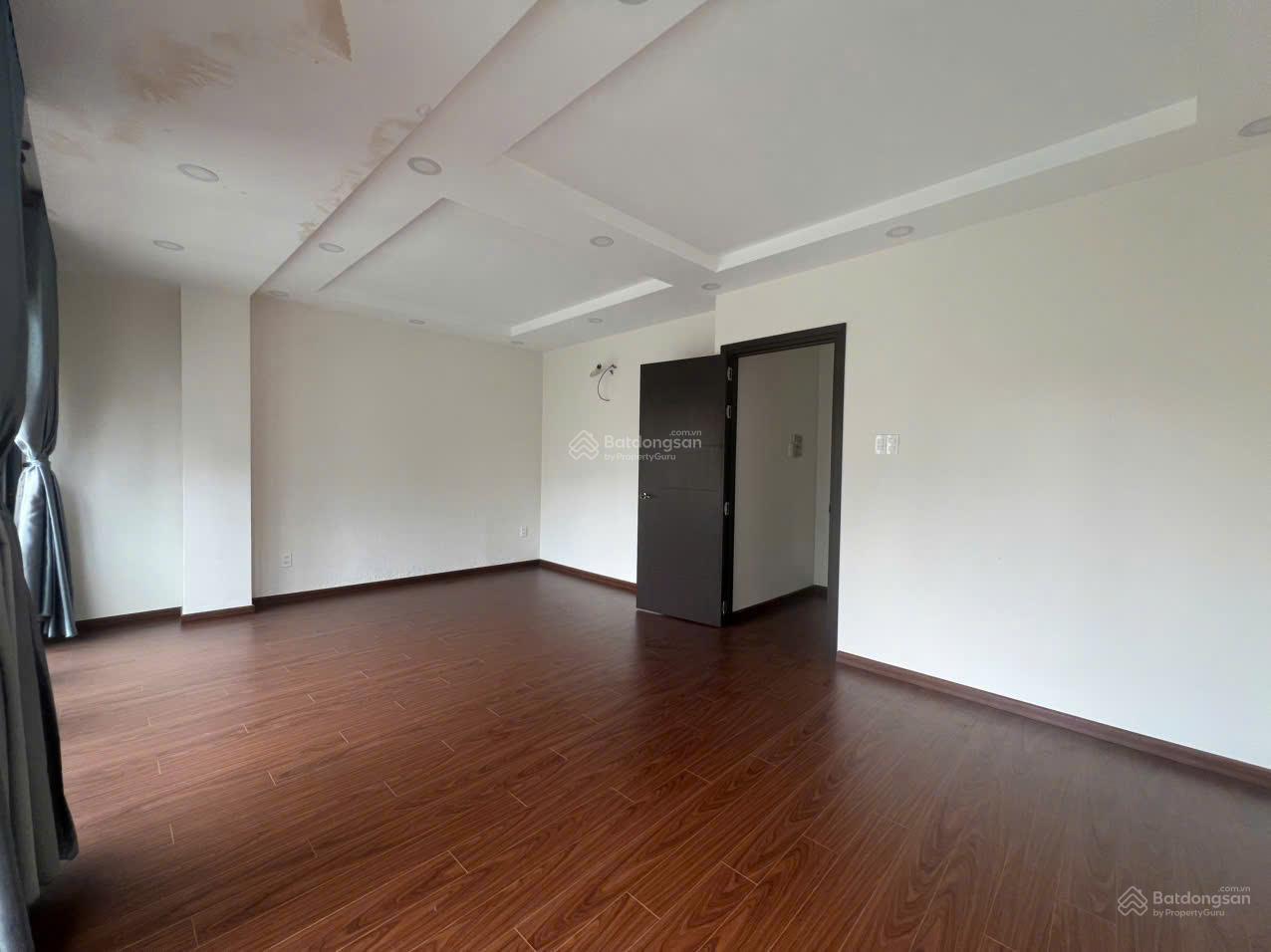 Bán nhà HXH đường Tô Hiến Thành Q10 ngang 6m giá 9 tỷ