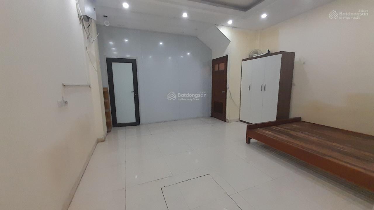 Cho thuê phòng trọ 3,8 triệu, 30m2 tại Nguyễn Khang, Yên Hòa, Cầu Giấy, HN