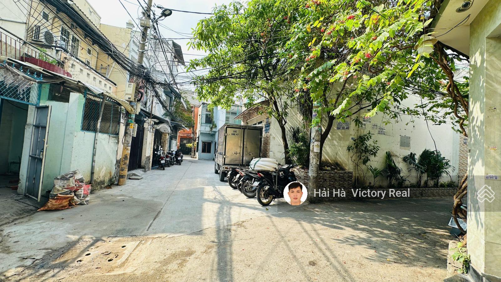 Bán nhà HXH đường Ni Sư Huỳnh Liên, P10, Tân Bình - DT: 4mx18m, nhà 2 tầng, vị trí đẹp gần mặt tiền