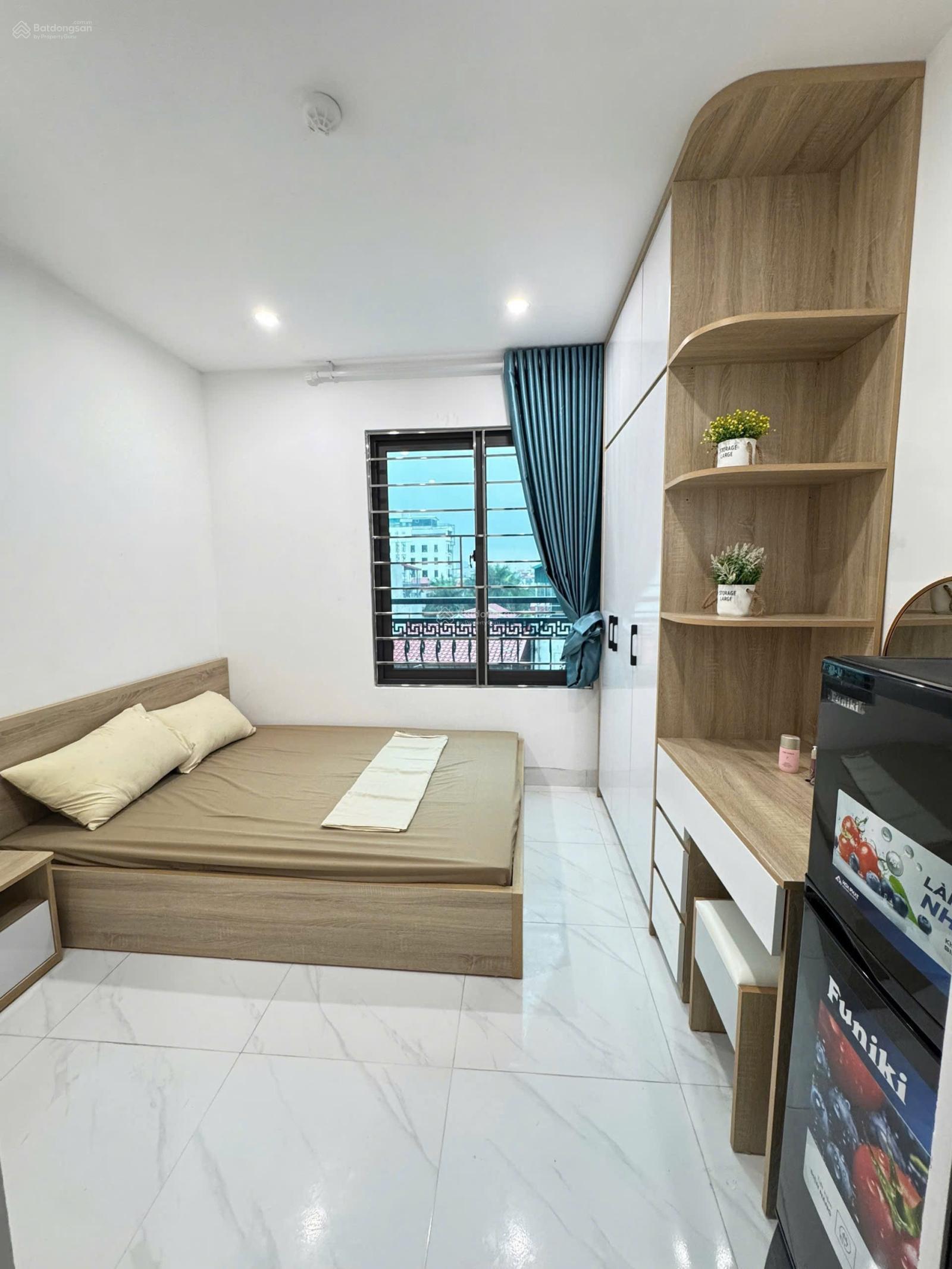 Bán gấp căn hộ dịch vụ 22p khép kín Phú Diễn, 3 nhà ra mặt ô tô tránh, đông sinh viên