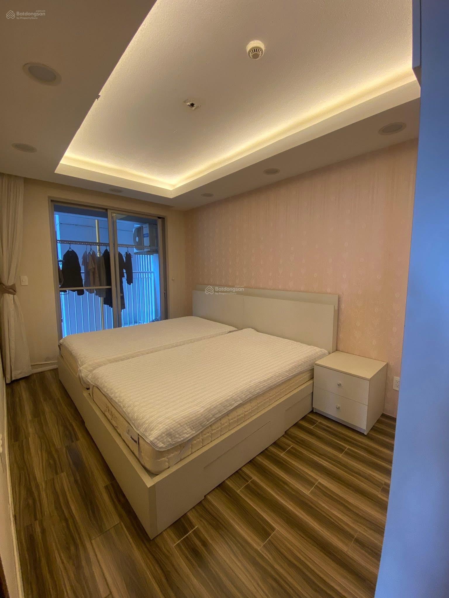 Bán căn hộ Scenic Valley 3PN 110m2 chỉ 9,9 tỷ full nội thất view hồ bơi. LH Lan 0906 743 *** Bán căn hộ Scenic Valley 3PN 110m2 chỉ 9,9 tỷ full nội thất view hồ bơi. LH Lan 0906 743 ***