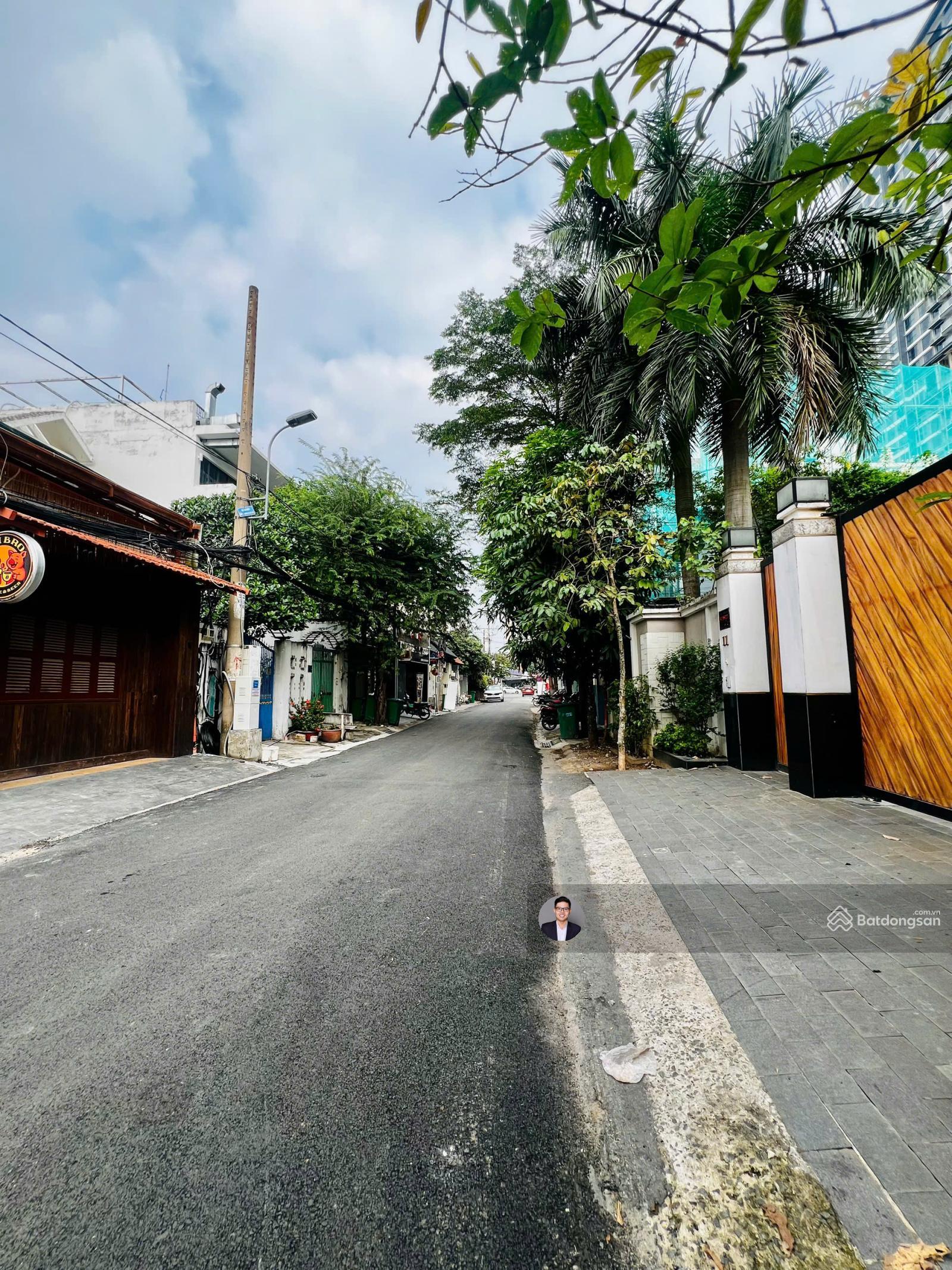 Bán khuôn đất biệt thự ven sông ngay Trần Não - DT 14x14m, CN 168m2 - XD Hầm 4 tầng - Giá 26,5 tỷ