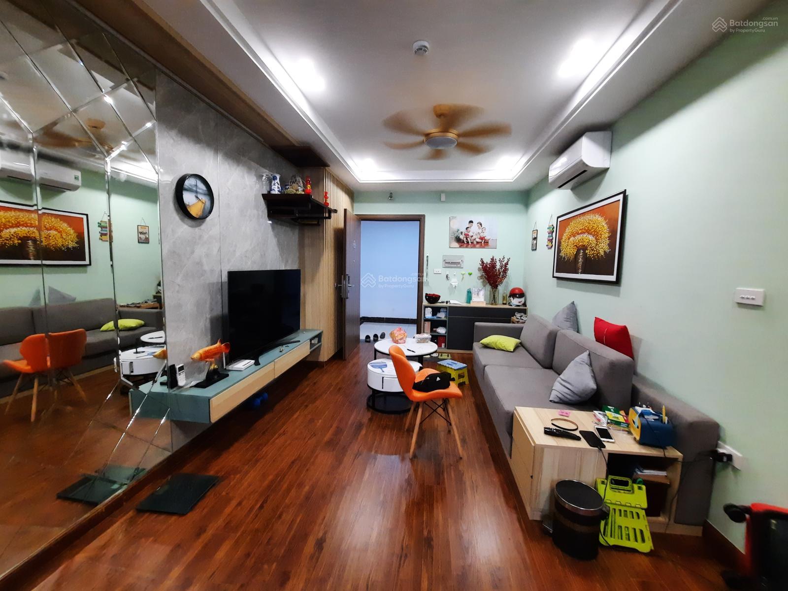 Bán chung cư SkyCentral, Định Công, Hoàng Mai, 68m2, 2 ngủ, 2 vệ sinh, nội thất đẹp, giá 6 tỷ 900