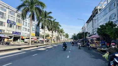 CHỈ 49TRIỆU /1 M2 ĐẤT SỔ HỒNG RIÊNG ĐƯỜNG 20M KHU DÂN CƯ BÌNH ĐIỀN P7 QUẬN 8 DT 110M2 (5 x 22 )