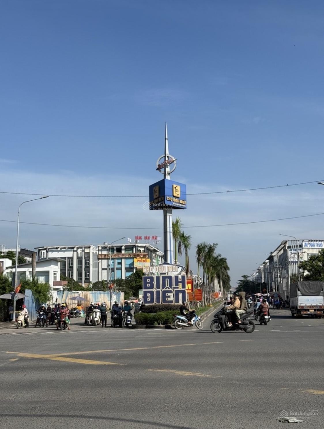 CHỈ 49TRIỆU /1 M2 ĐẤT SỔ HỒNG RIÊNG ĐƯỜNG 20M KHU DÂN CƯ BÌNH ĐIỀN P7 QUẬN 8 DT 110M2 (5 x 22 )