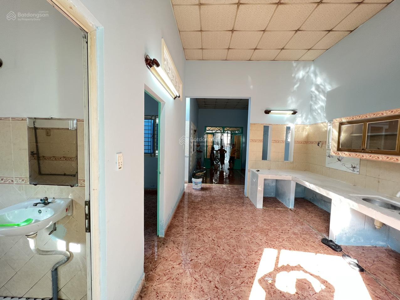 MT ĐHT 18 thông Quốc Lộ 1A, Nguyễn Văn Quá, 6.5 x 22, 147m2, chỉ 39tr/m2 giá 5.75 tỷ