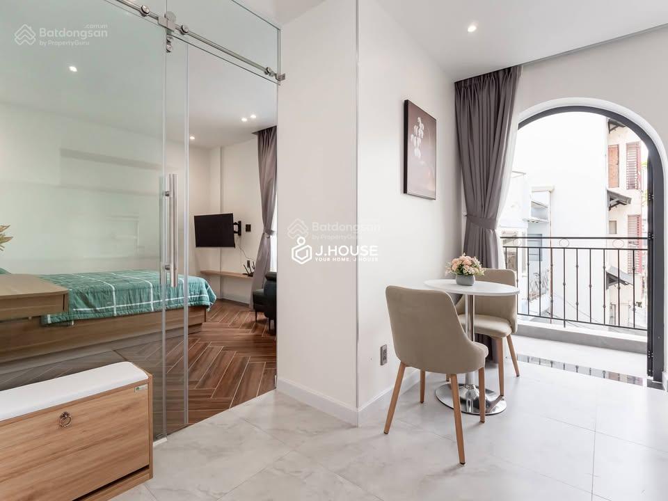 CCMN Tôn Đức Thắng, 79m*7T*20P, thang máy, 30m ra ô tô tránh, view hồ thoáng, DT~ 1.1 tỷ/năm, PCCC