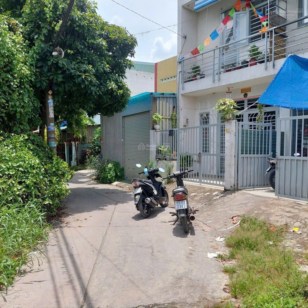 Giá đầu tư! Bán 2 căn nhà Xã Tân Kiên, Bình Chánh Giá đầu tư! Bán 2 căn nhà Xã Tân Kiên, Bình Chánh