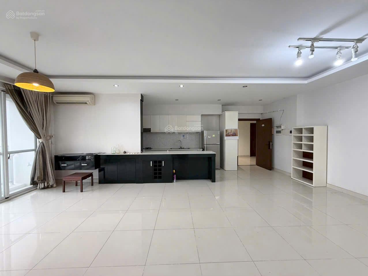 Gấp. Giảm giá bán gấp căn hộ Riverpark Residence, căn góc, liền kề công viên, giá 15,8 tỷ