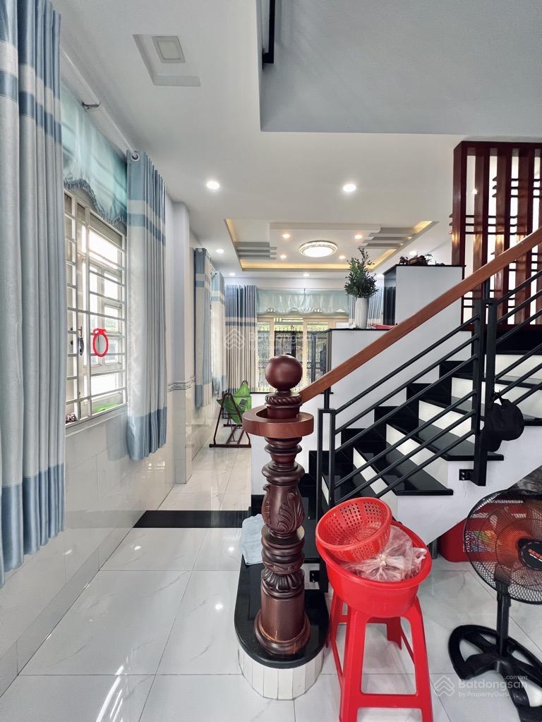 LÔ GÓC 4 TẦNG 4.5X15, HẺM 1/ XE TẢI TRÁNH, GẦN CHỢ PHẠM VĂN BẠCH 8 TỶ X