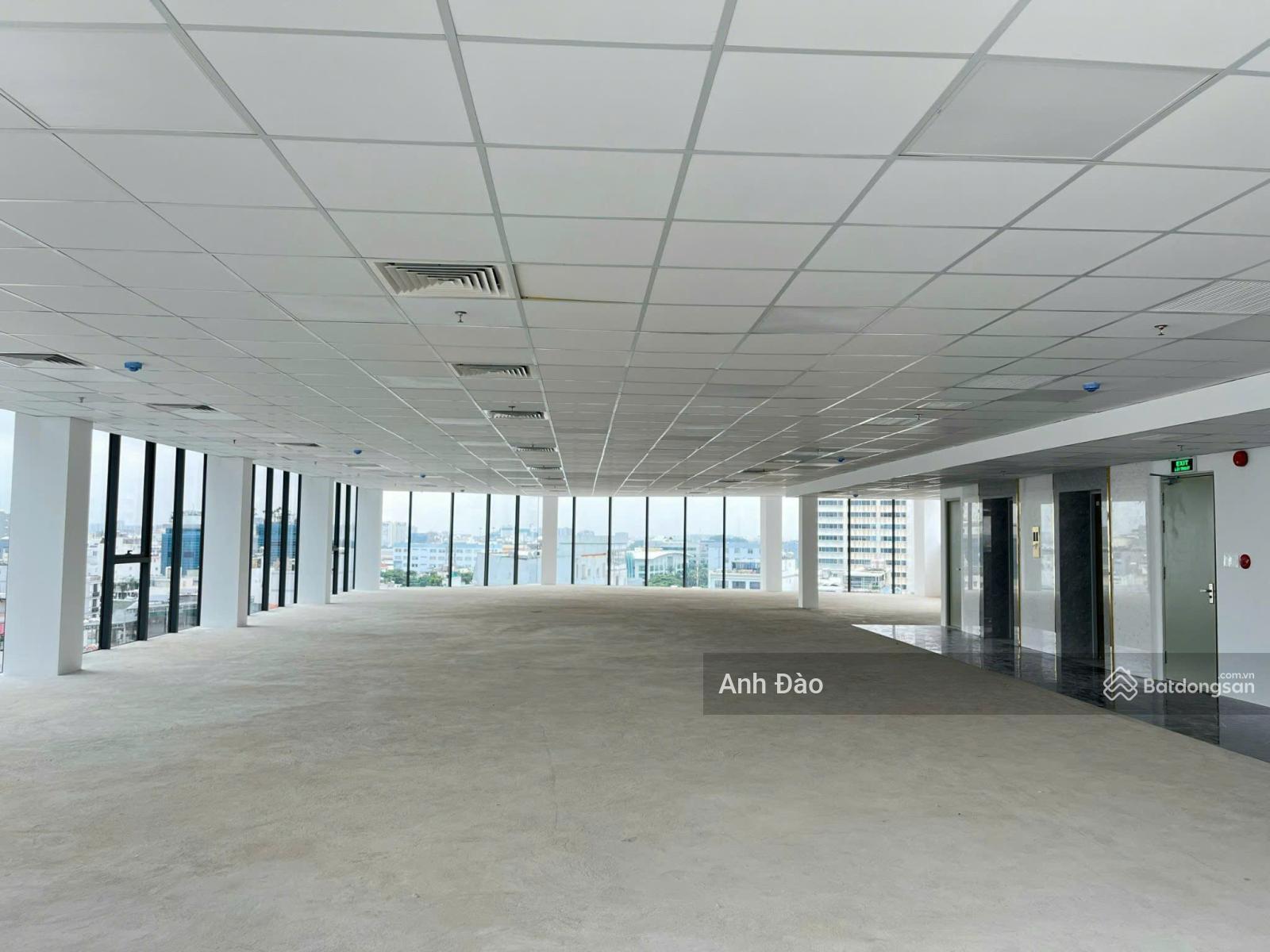 Biệt thự MT NGUYỄN TRỌNG TUYỂN GẦN LÊ VĂN SỸ TÂN BÌNH