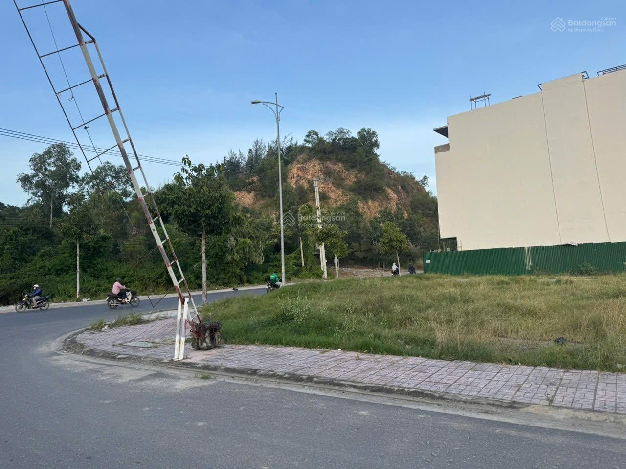 Lô góc mặt tiền đường Phong Châu- Dự án KĐT ven sông Tắc 230m2 giá chỉ 10tỷ 570tr có TL