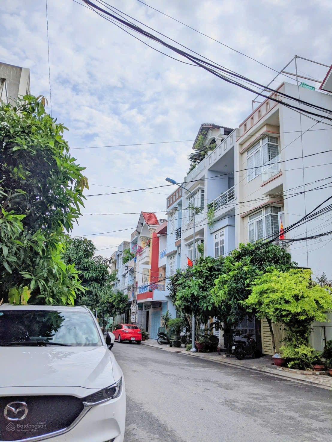 Nhà 1 trệt 2 lầu mặt tiền đường Hà Đức Trọng Phường Bà Rịa Chỉ 4,6 Tỷ Nhà 1 trệt 2 lầu mặt tiền đường Hà Đức Trọng Phường Bà Rịa Chỉ 4,6 Tỷ