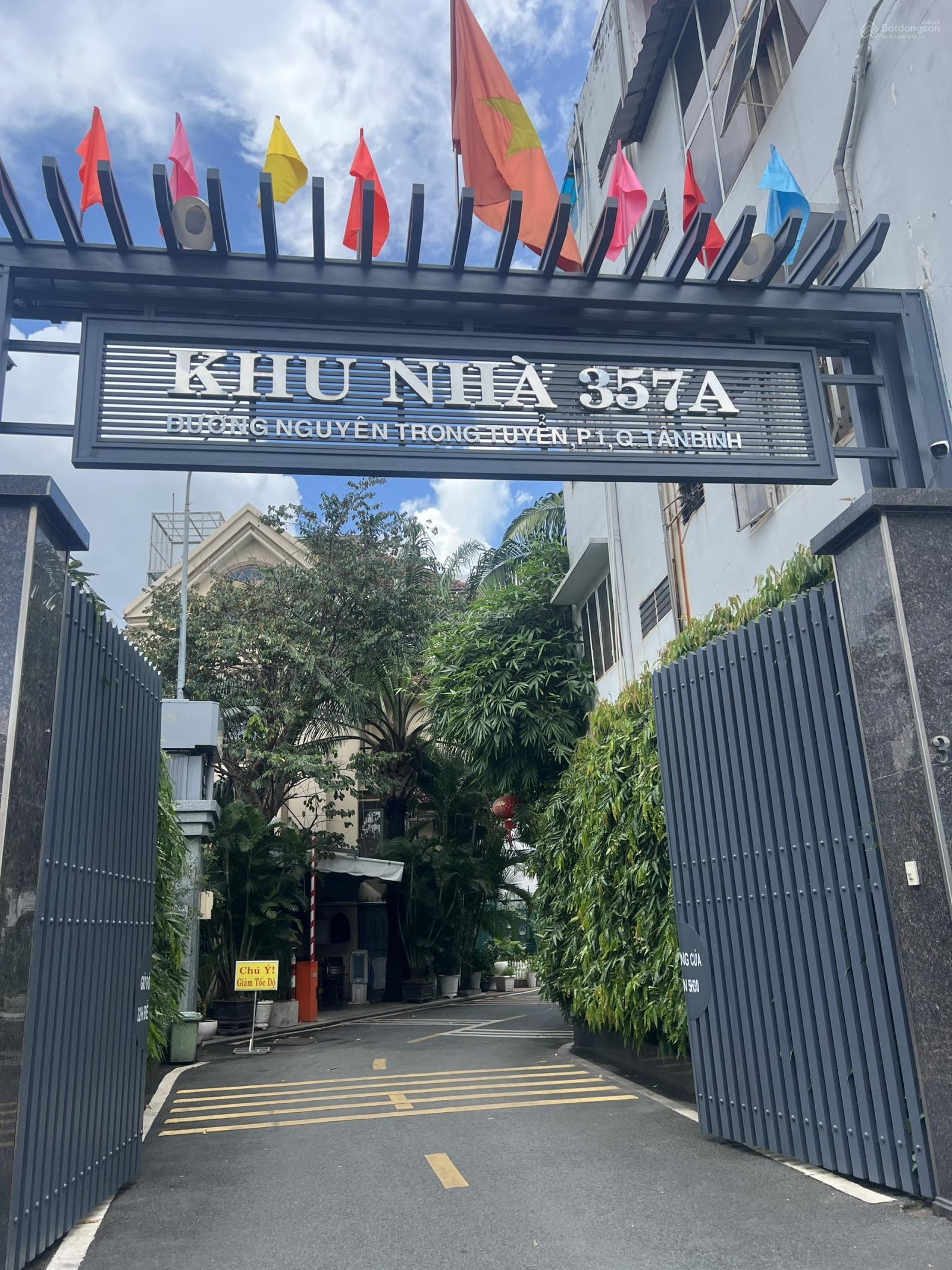 Biệt thự dành cho doanh nhân - Khu biệt thự khép kín 357A Nguyễn Trọng Tuyển - Phường 1 - Tân Bình