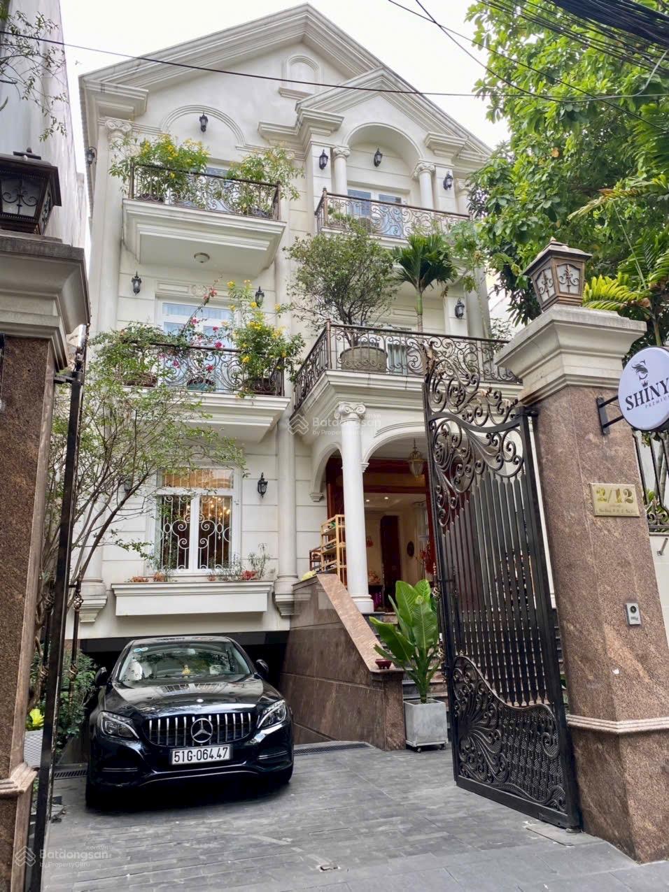 Biệt thự dành cho doanh nhân - Khu biệt thự khép kín 357A Nguyễn Trọng Tuyển - Phường 1 - Tân Bình