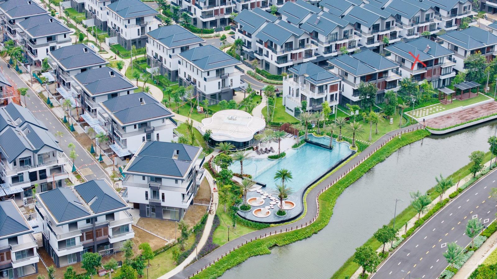 Bán căn Spring đặc biệt Zone 2 diện tích 115m2 có sân vườn rộng hơn căn thường 10m2 giá tốt nhất