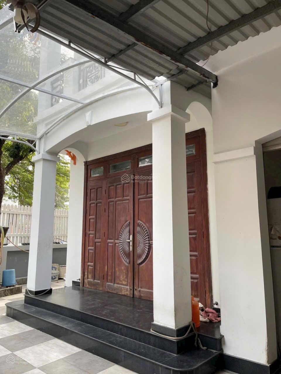 Bán biệt thự 2 mặt tiền mặt tiền đường 63 p. Bình Trưng quận 2