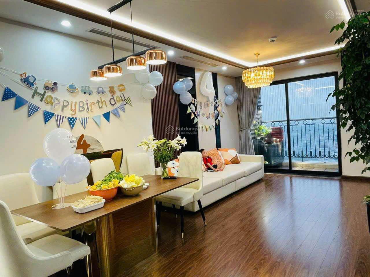 Chính chủ bán căn 3 ngủ, 102m2 tại Mỹ Đình Plaza 1, ban công Tây Bắc, full đồ, sổ đỏ Chính chủ bán căn 3 ngủ, 102m2 tại Mỹ Đình Plaza 1, ban công Tây Bắc, full đồ, sổ đỏ