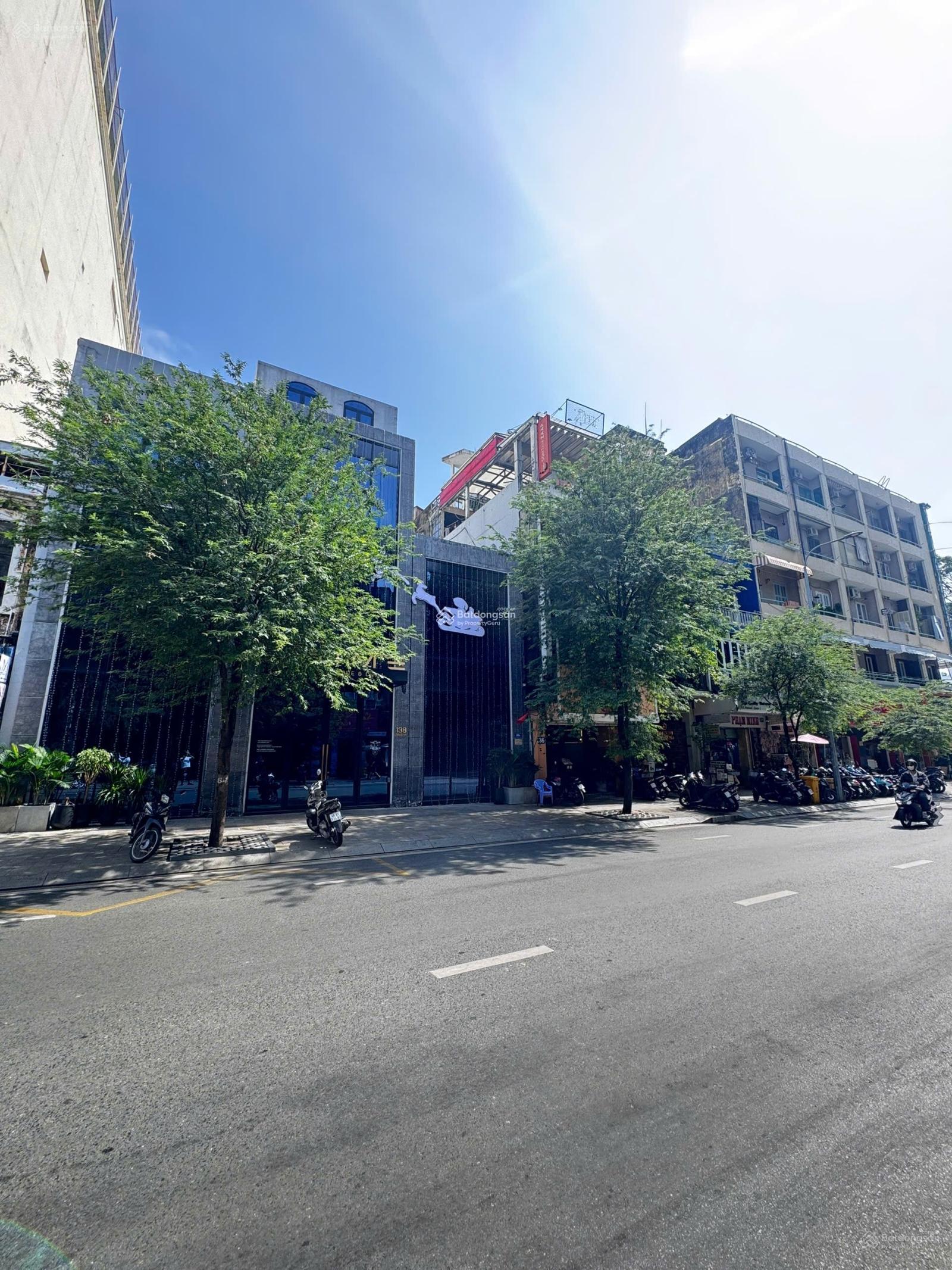 Bán tòa nhà mặt tiền Bàu Cát, Tân Bình.DT 8x20m - hầm 8 tầng, HĐT 2 tỷ/năm - giá: 50 tỷ