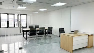 HOÀNG CẦU 30m² | 4.4 TRIỆU MẶT ĐƯỜNG, GIỜ GIẤC LINH HOẠT