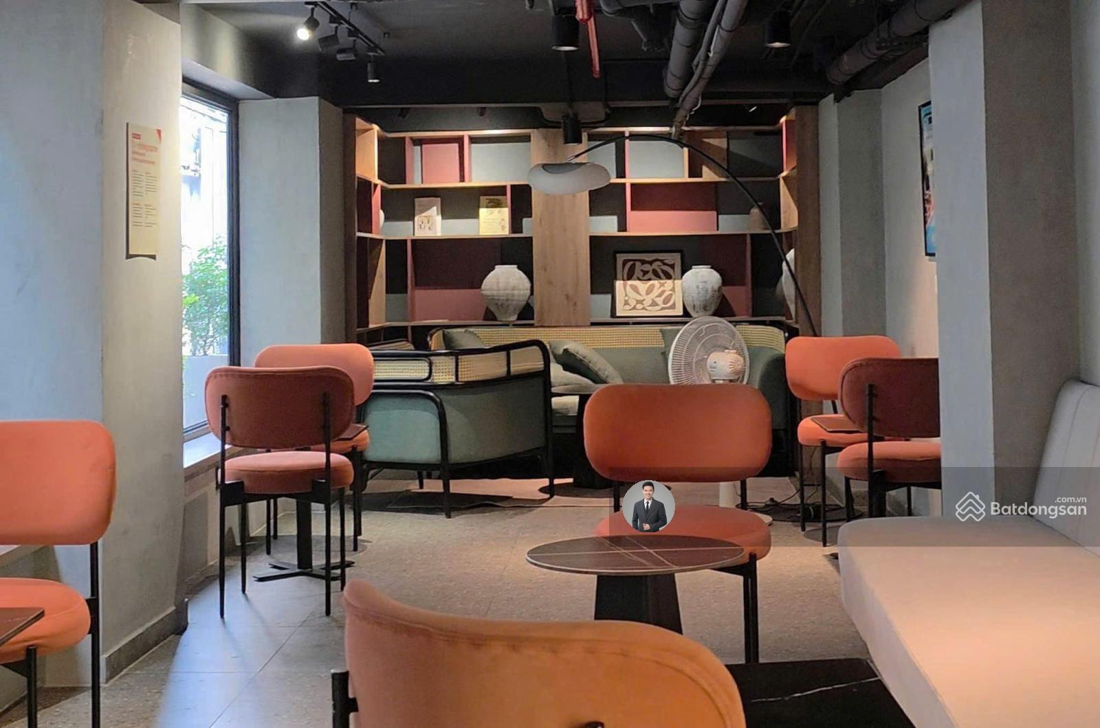 Bán Tòa CHDV Mặt tiền Võ Văn Kiệt, Quận 1 - DT:7,5x50m - Hầm 6 Tầng - HĐT:500trđ - Giá 139 tỷ