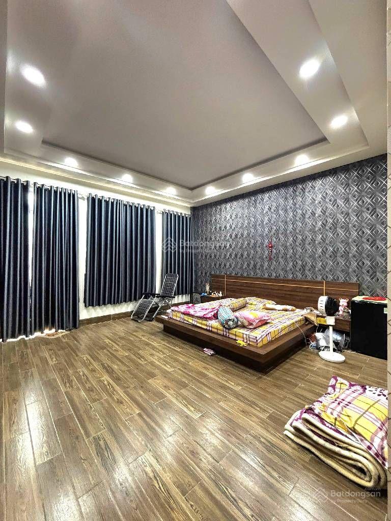 BÁN NHÀ ĐẸP 3 TẦNG AN LẠC SÁT KINH DƯƠNG VƯƠNG 98M2 NGANG KHỦNG 6M 4PN ÔTÔ ĐỖ CỬA NHIK 7 TỶ