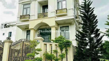 Khuôn hiếm - Giá rẻ chủ nhà bán mặt tiền ngay Nguyễn Hoàng, Quận 2 - DT 10x15m - 5 tầng - Giá 27 tỷ