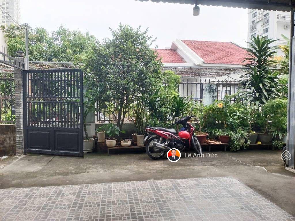 Nhà 3 tầng - hẻm xe hơi - P. Bình Trưng Đông Quận 2 - 231m2 - Giá 20 tỷ 5 thương lượng