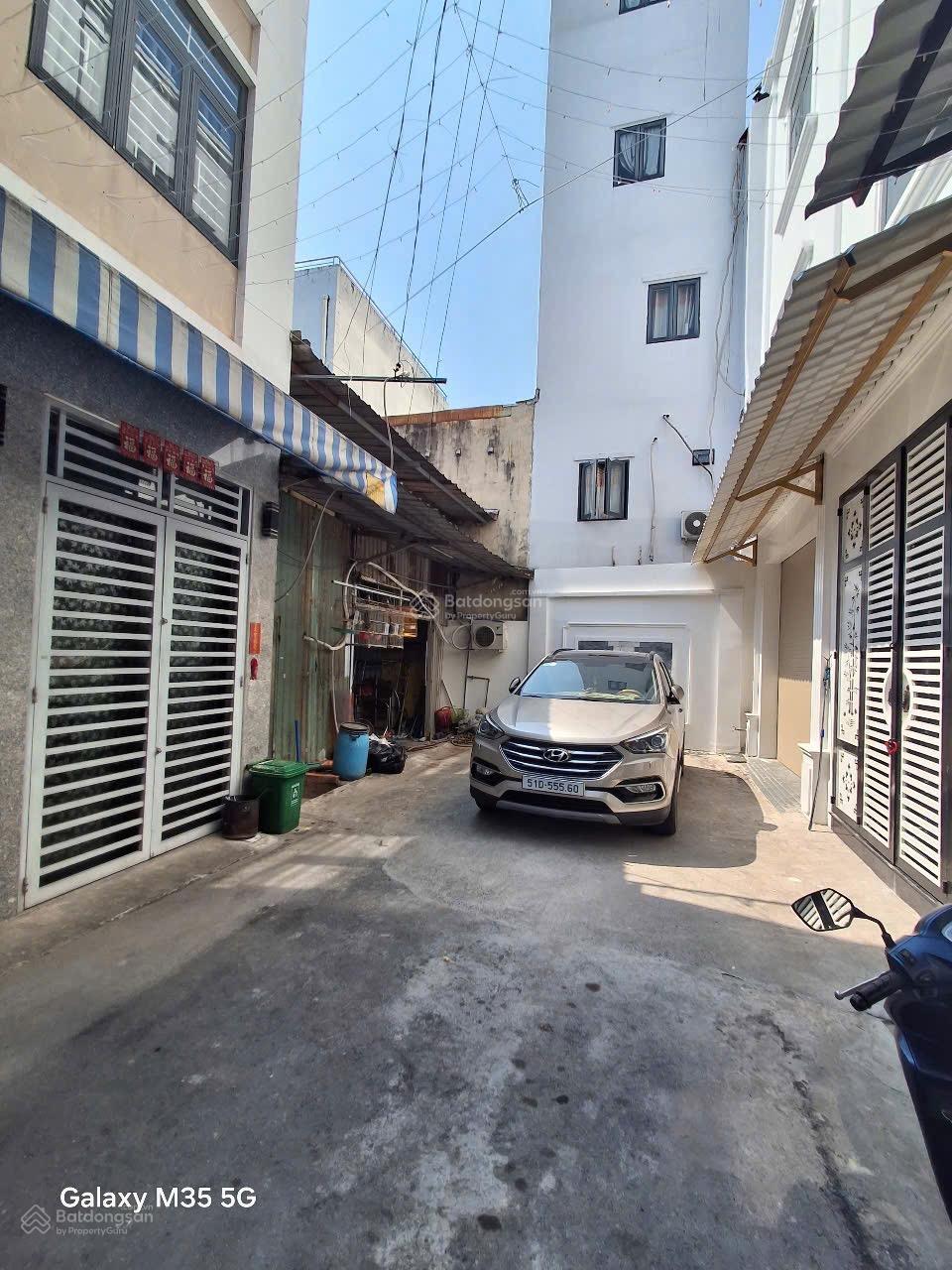 DT 7,2x9m đuôi 5,6m Đất thổ cư tặng nhà cấp 4 đường Liên Khu 10/11 khu phân lô . Giá 4,75 tỷ