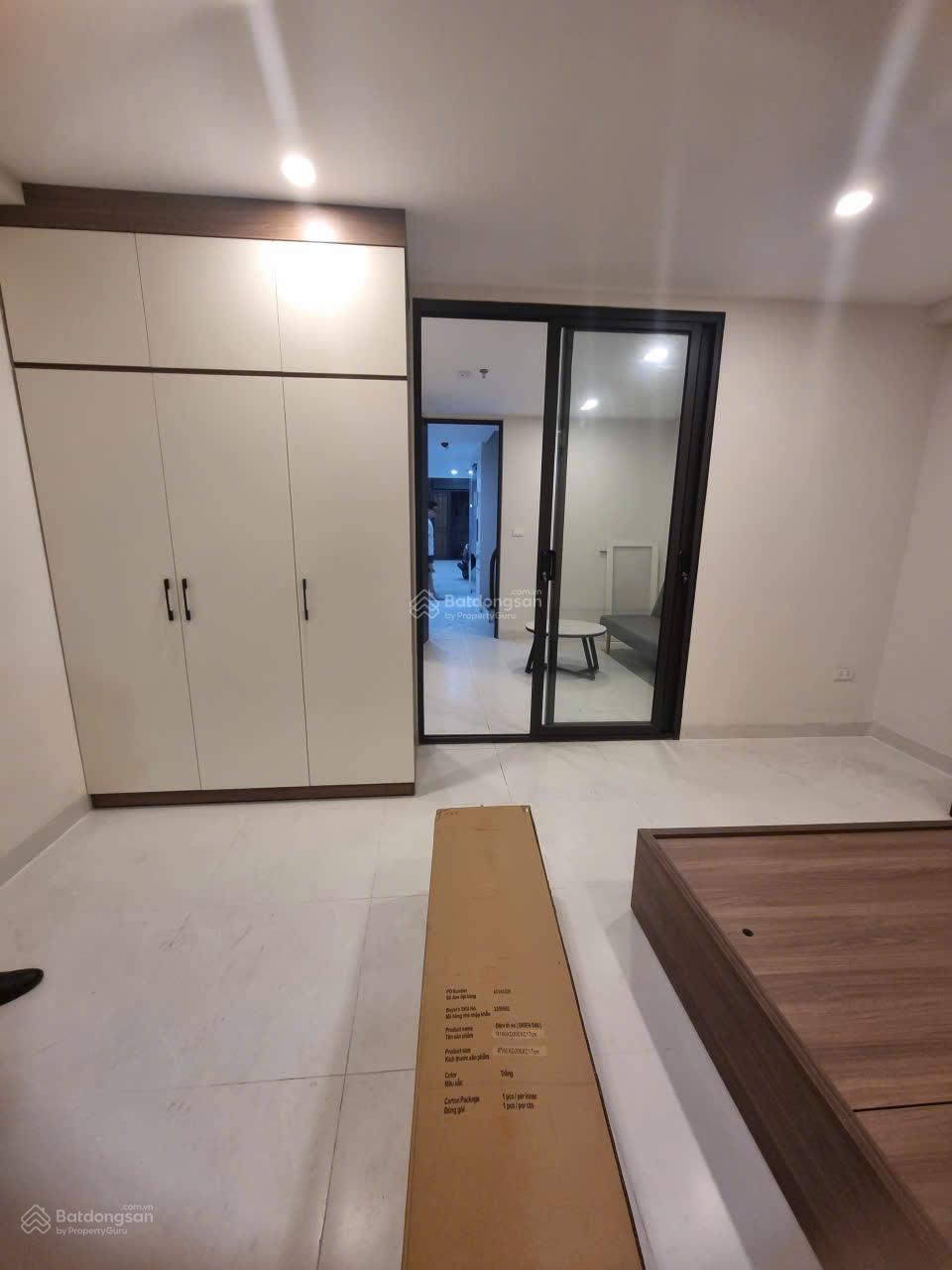 Cho thuê chung cư mini phố Hồng Tiến kéo dài 1 ngủ 1 khách riêng full đồ 5,5 triệu: LH 0916 393 ***