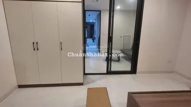 Cho thuê chung cư mini phố Hồng Tiến kéo dài 1 ngủ 1 khách riêng full đồ 5,5 triệu: LH 0916 393 ***